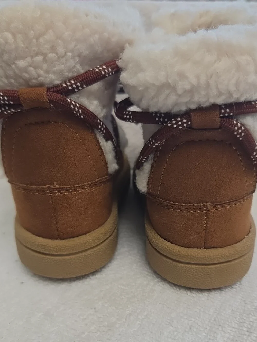 Old Navy Neutral Cream Sherpa Alpine Boot Sz 5